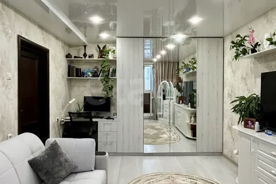 Продаётся 1-комнатная квартира, 37 м²