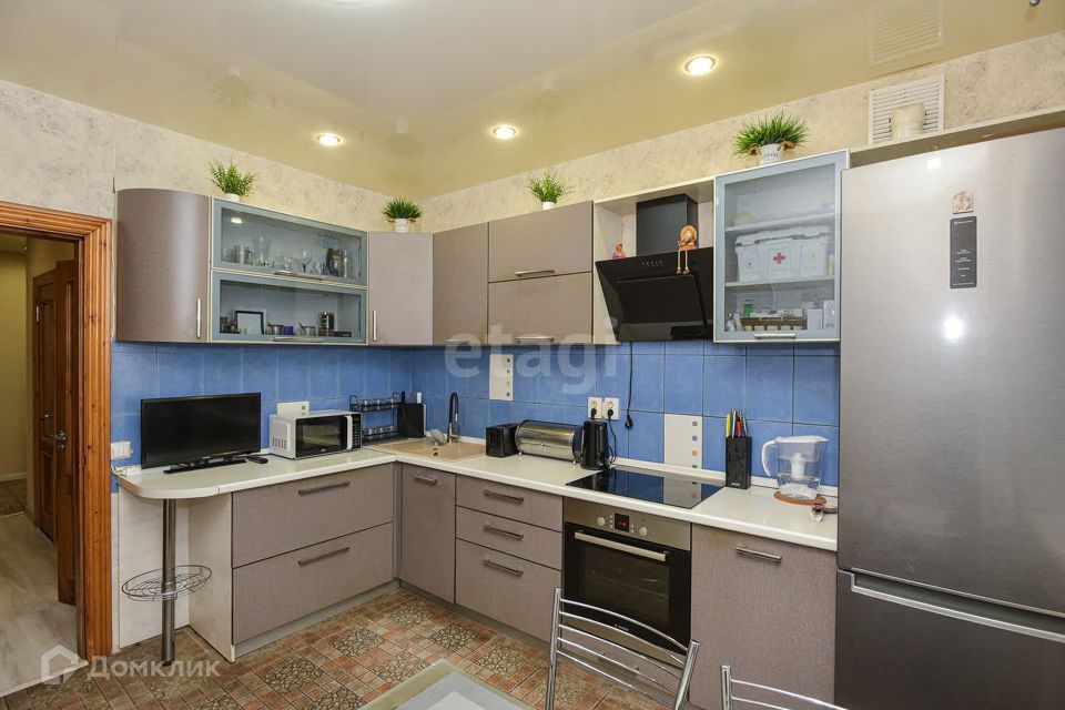 Продаётся 3-комнатная квартира, 81.7 м²