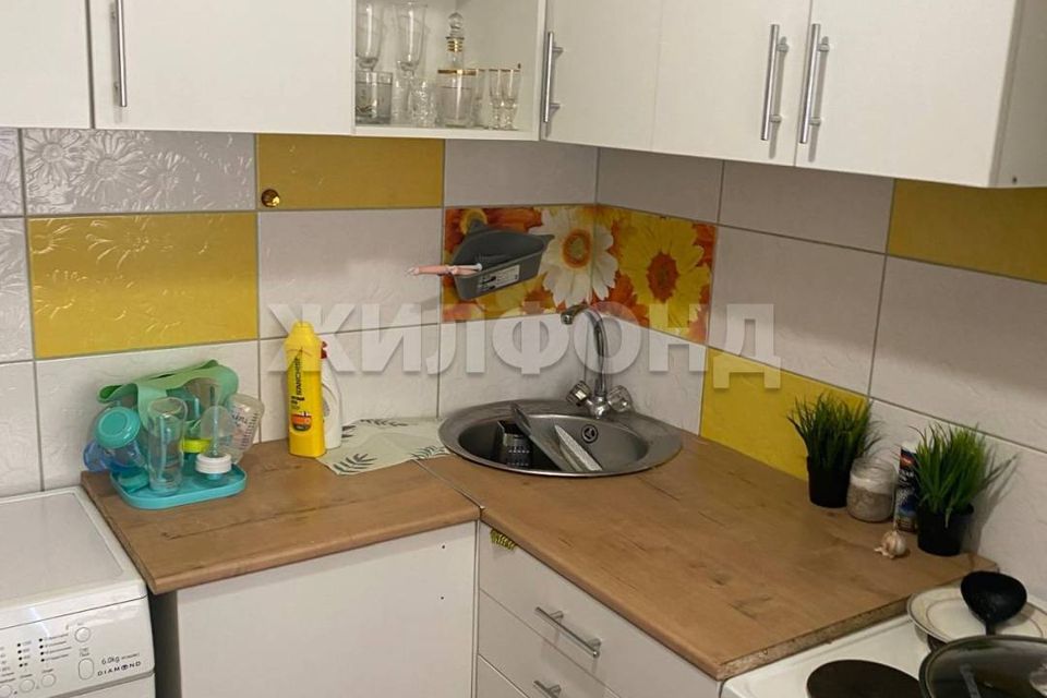 Продаётся 1-комнатная квартира, 34 м²