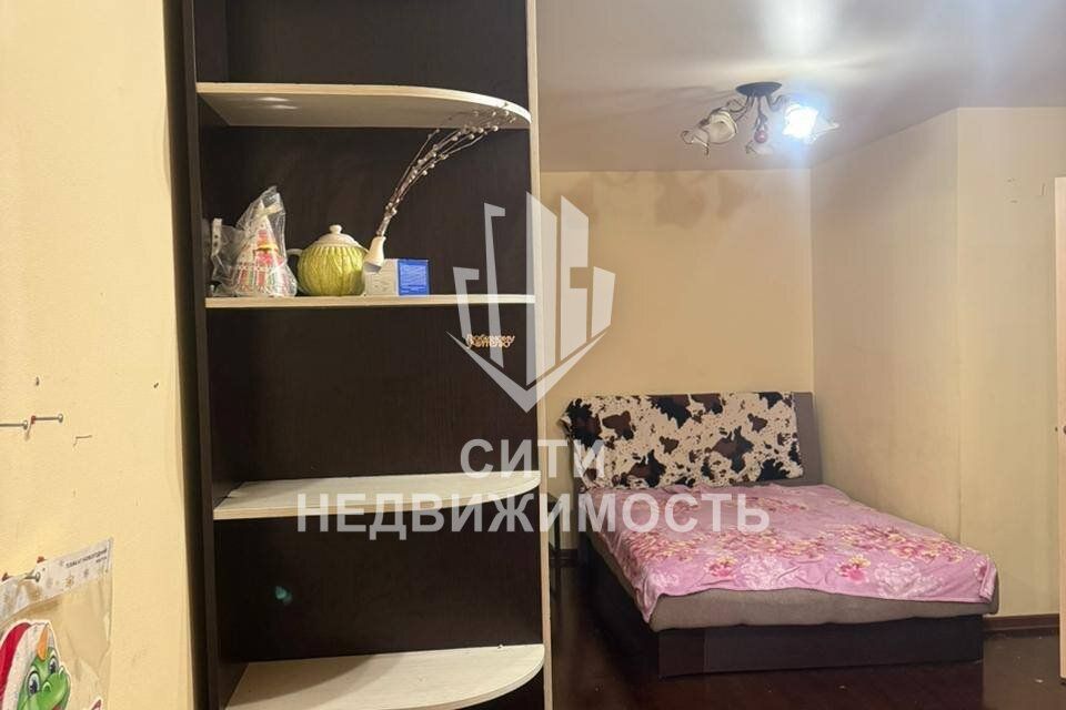 Сдаётся 1-комнатная квартира, 37 м²