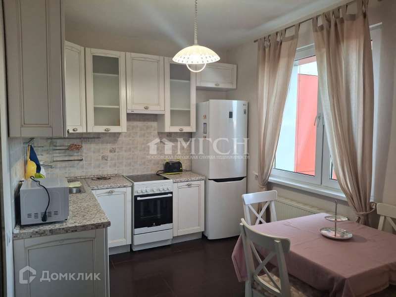 Сдаётся 2-комнатная квартира, 57 м²