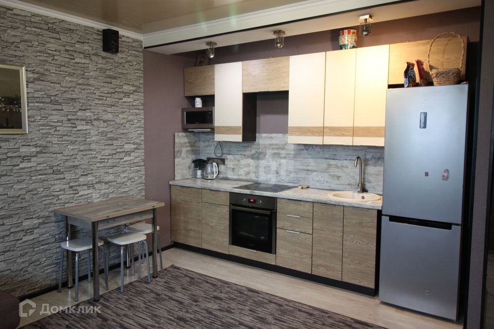 Продаётся 2-комнатная квартира, 60 м²