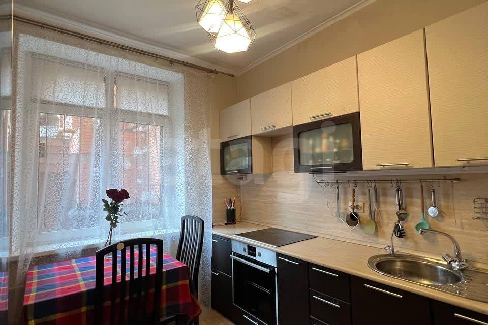 Продаётся 2-комнатная квартира, 47.7 м²