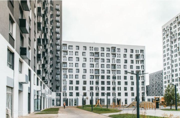 Продаётся 2-комнатная квартира, 53.2 м²