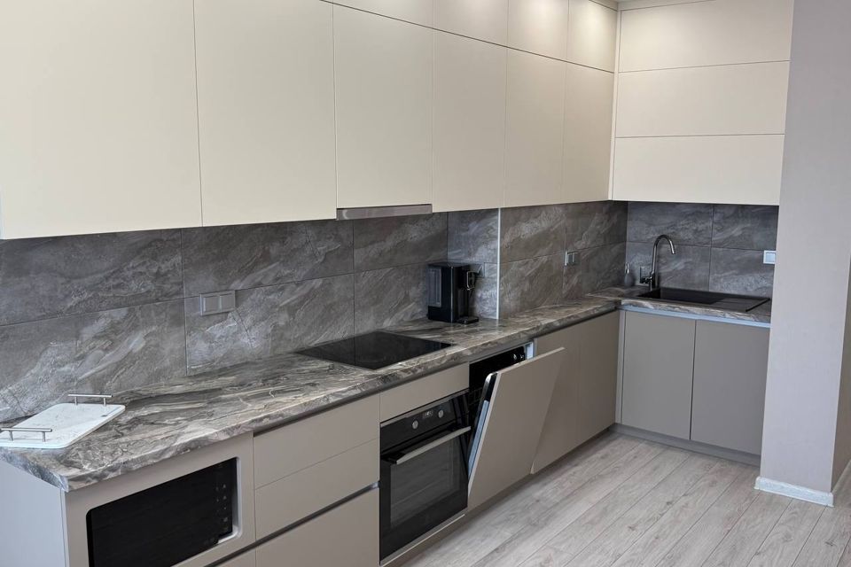 Продаётся 3-комнатная квартира, 74 м²
