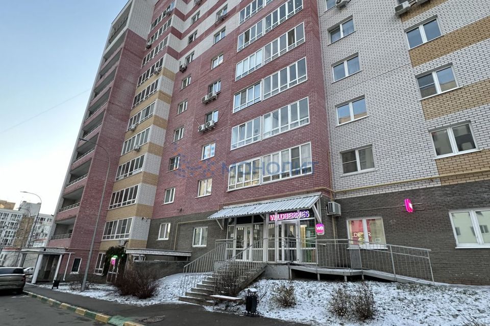 Продаётся 3-комнатная квартира, 108.2 м²