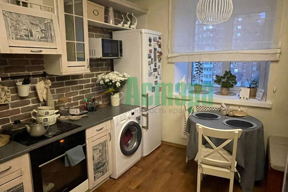 Продаётся 1-комнатная квартира, 50.1 м²