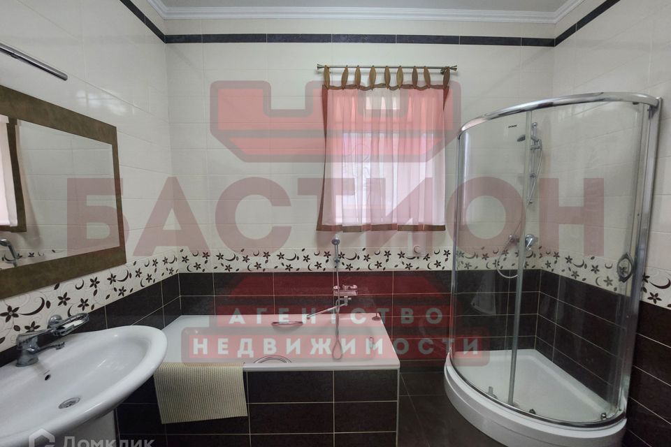 Продаётся таунхаус, 2-эт., 271 м²