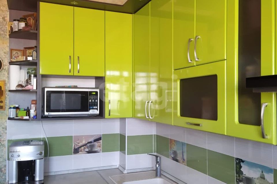 Продаётся 3-комнатная квартира, 77.2 м²