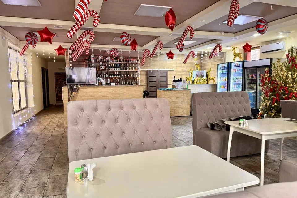 Продаётся помещение своб. назначения, 240 м²