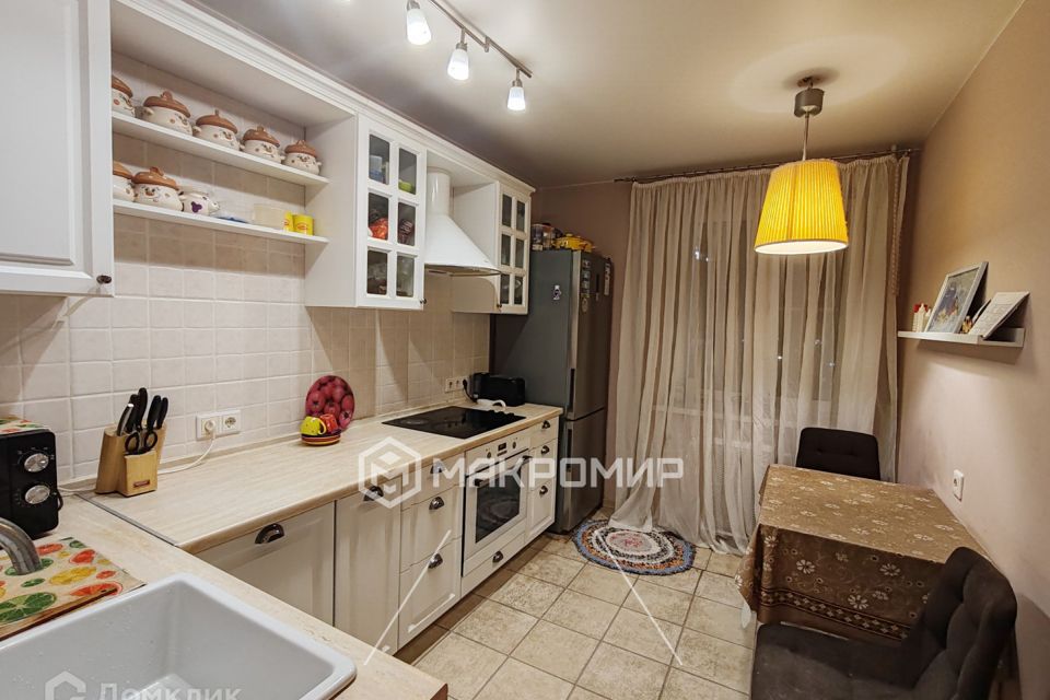 Продаётся 2-комнатная квартира, 50.7 м²