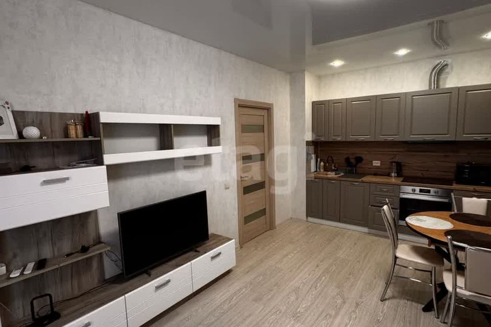 Продаётся 1-комнатная квартира, 40.7 м²