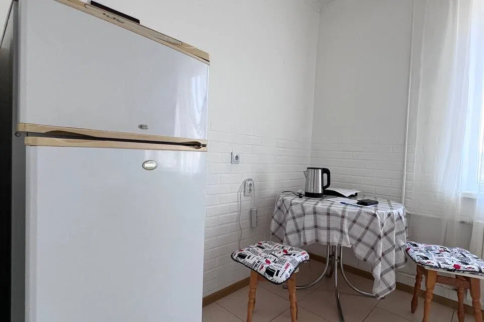Сдаётся 1-комнатная квартира, 40 м²