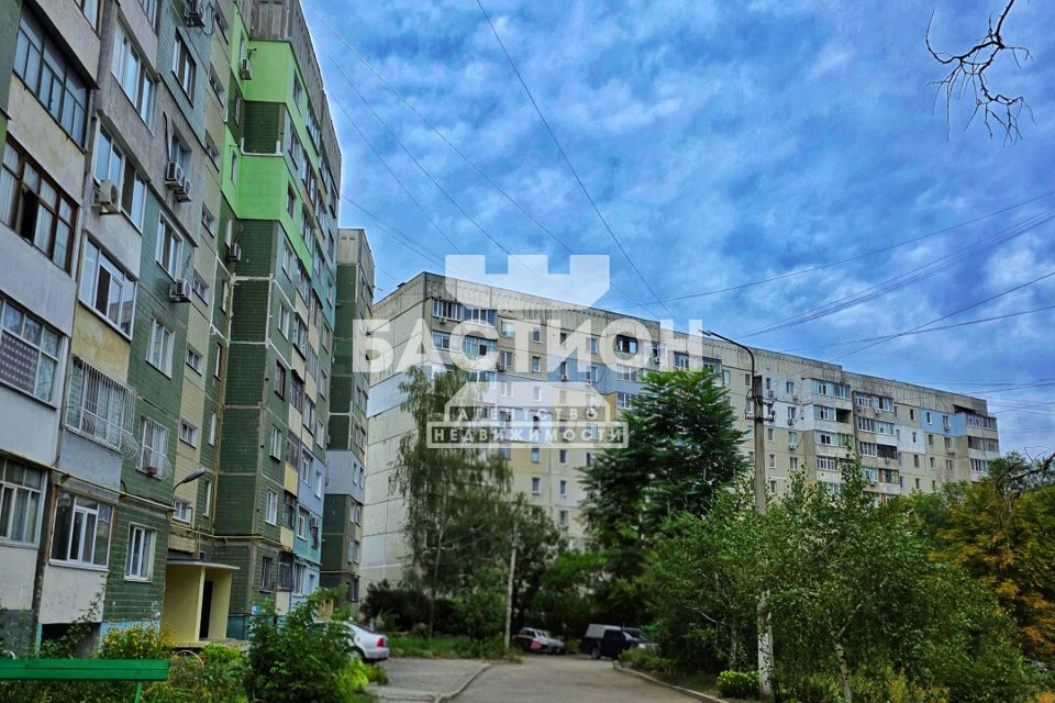 Продаётся 4-комнатная квартира, 96.8 м²