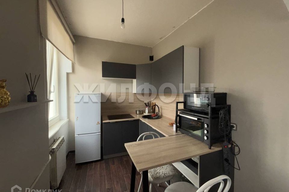 Продаётся 3-комнатная квартира, 60 м²