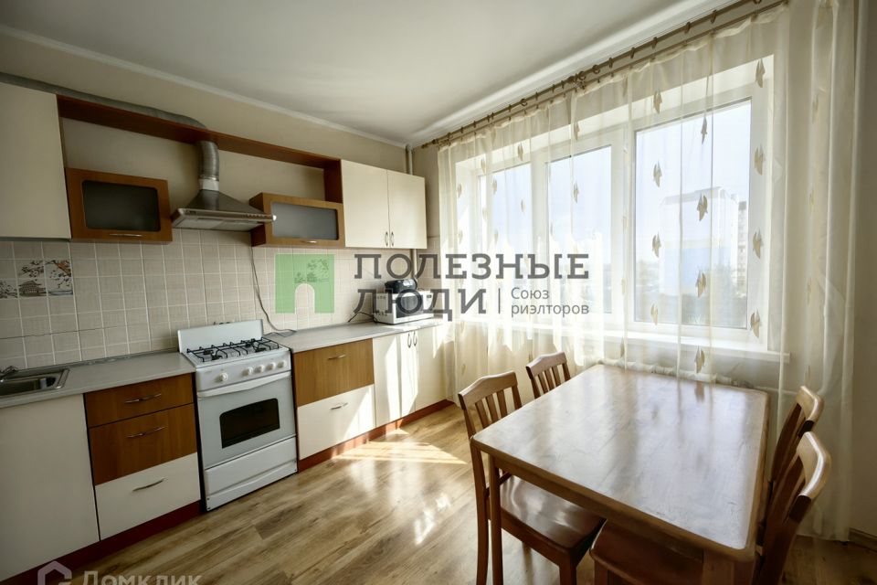 Сдаётся 1-комнатная квартира, 42 м²