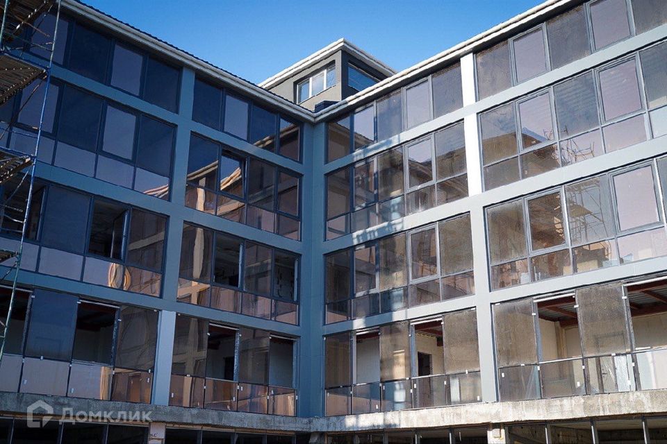 Продаётся 1-комнатная квартира, 53 м²