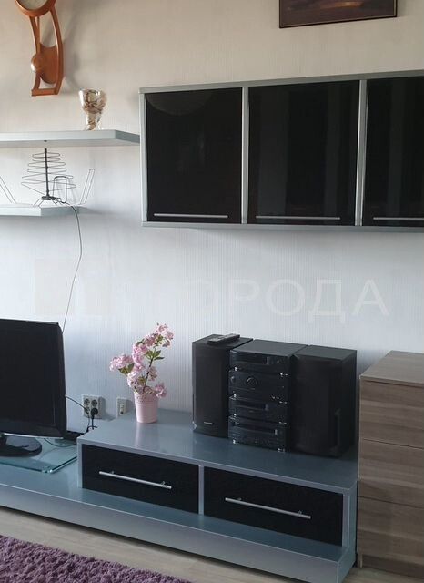 Продаётся 1-комнатная квартира, 48.3 м²