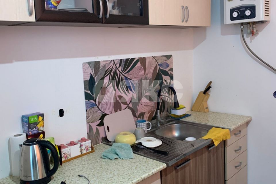 Продаётся 3-комнатная квартира, 53.8 м²