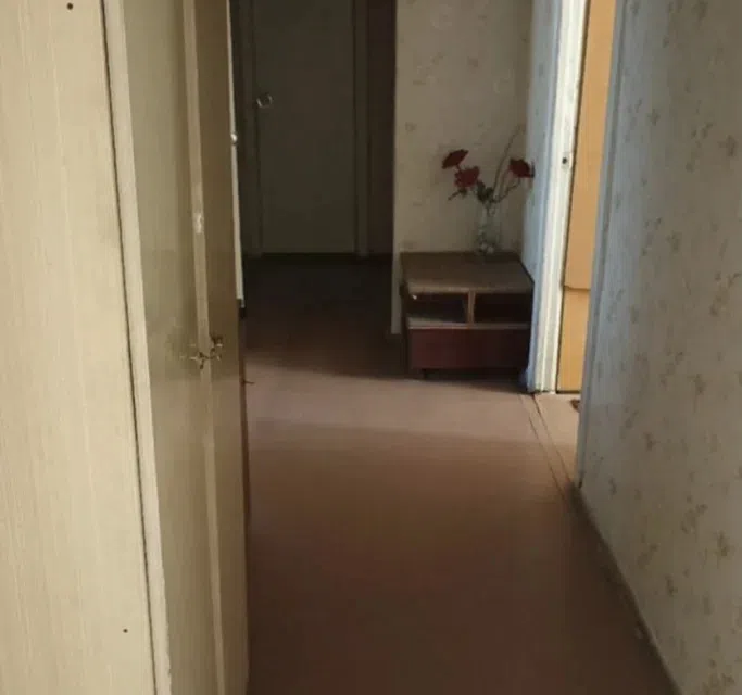 Продаётся 4-комнатная квартира, 85 м²
