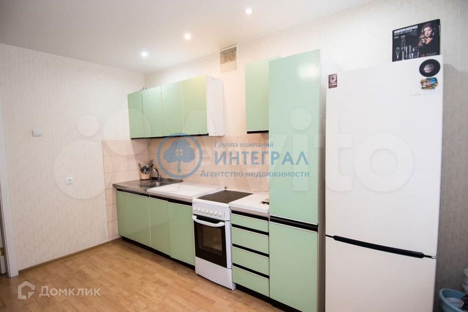 Сдаётся 2-комнатная квартира, 58 м²