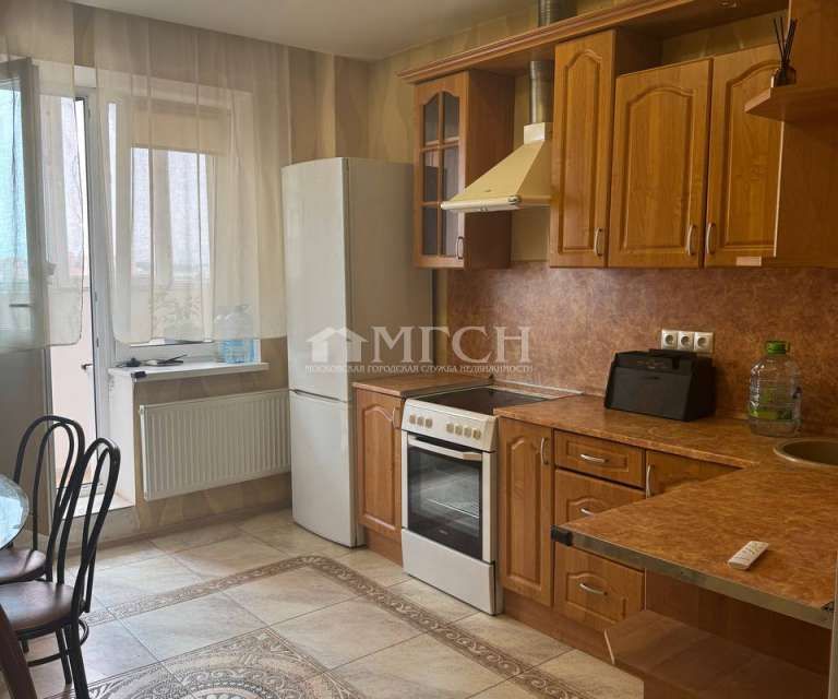 Продаётся 2-комнатная квартира, 60.8 м²