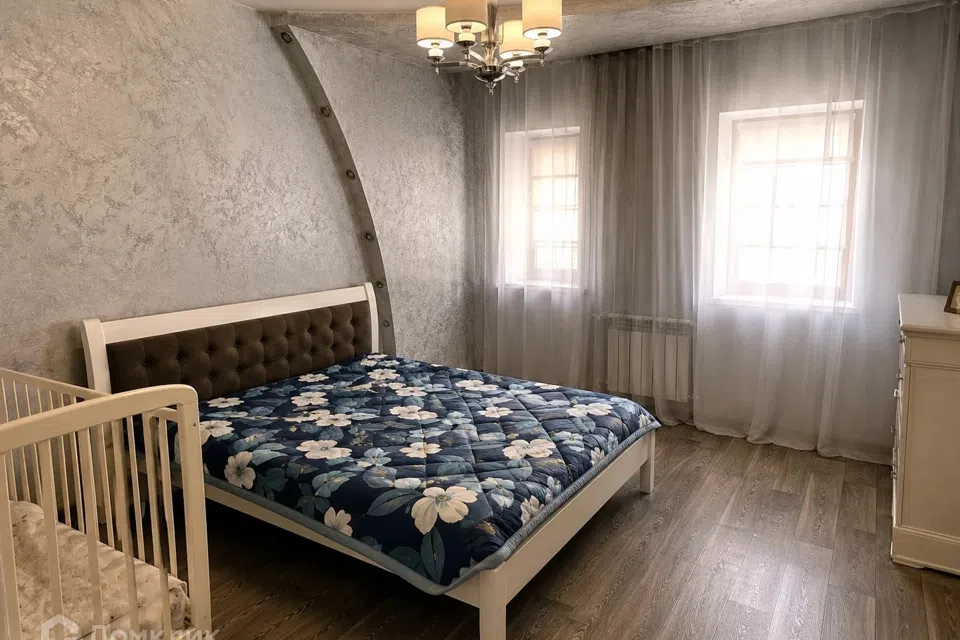 Продаётся 2-этажный дом, 140 м²