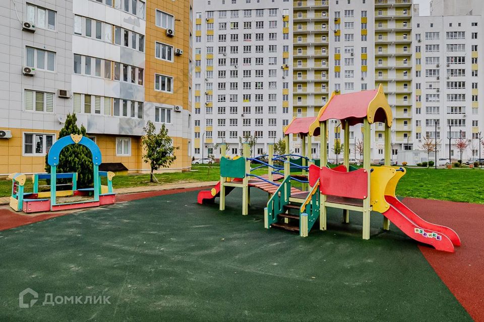 Продаётся 1-комнатная квартира, 39.7 м²