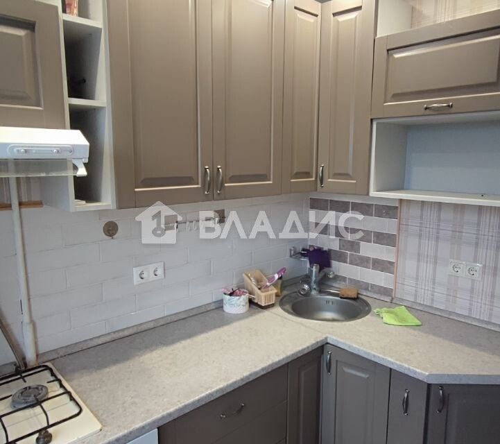 Продаётся 1-комнатная квартира, 30.6 м²