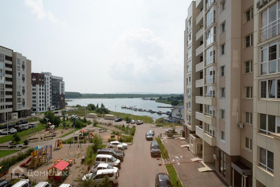 Продаётся 3-комнатная квартира, 92.43 м²