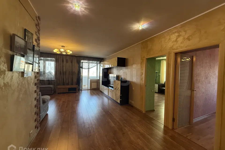 Сдаётся 3-комнатная квартира, 100.8 м²