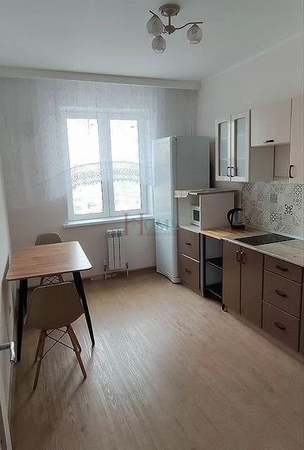 Сдаётся 1-комнатная квартира, 40 м²