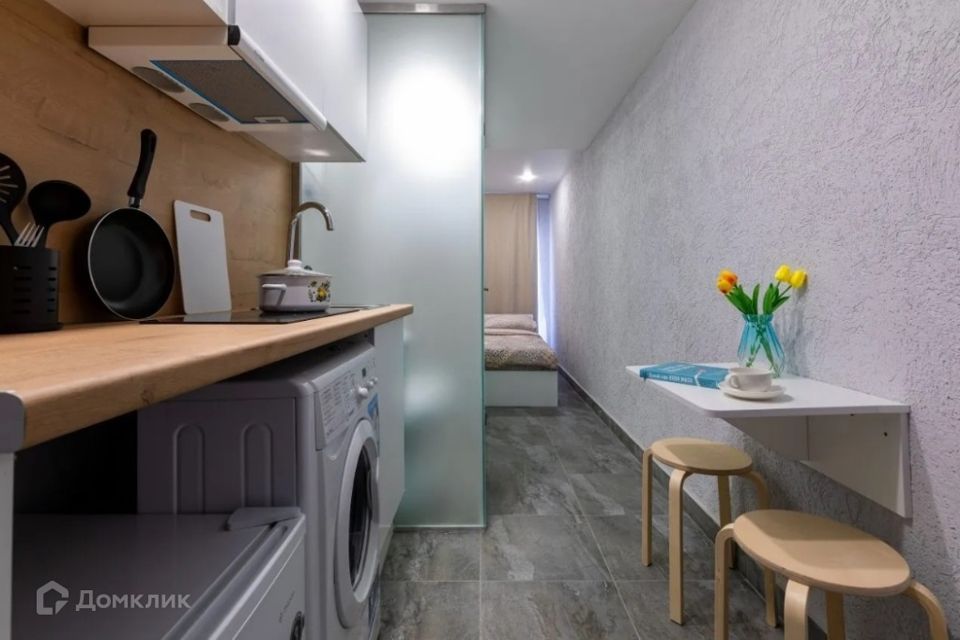 Продаётся 1-комнатная квартира, 10 м²
