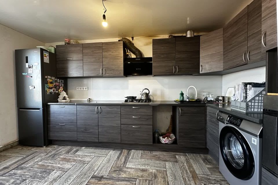 Продаётся 4-комнатная квартира, 85 м²
