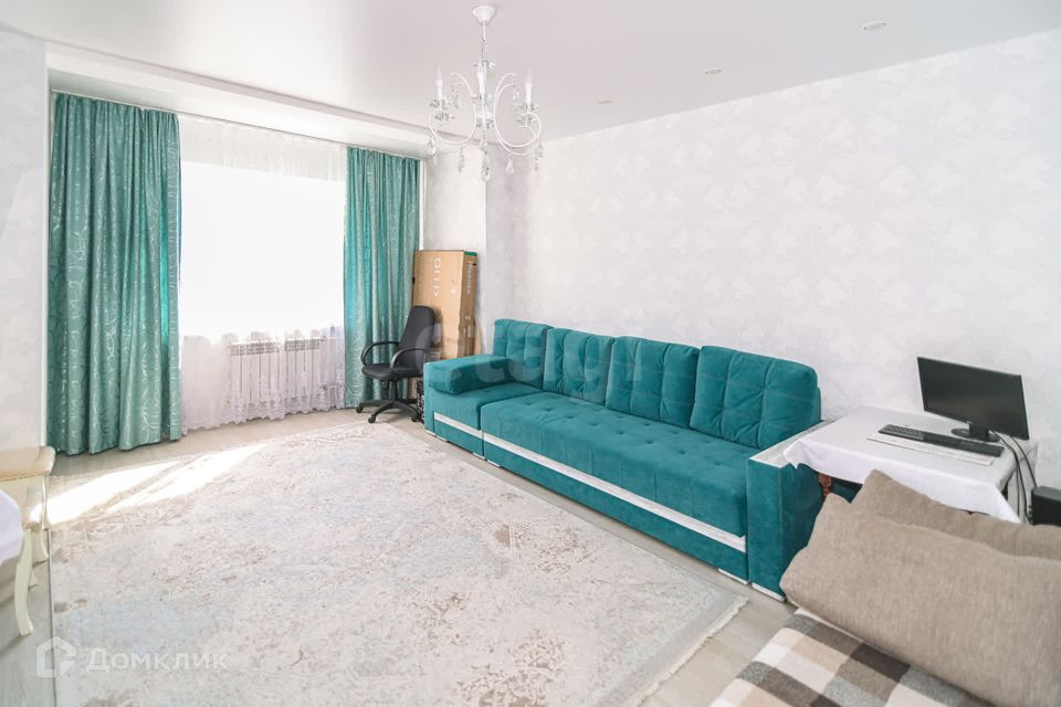 Продаётся 1-комнатная квартира, 43.6 м²
