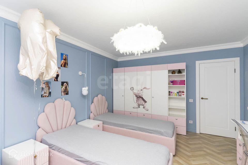 Продаётся 3-комнатная квартира, 89.7 м²