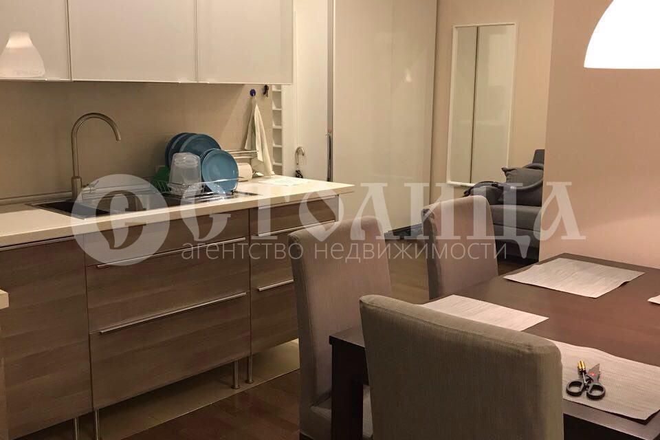 Сдаётся 2-комнатная квартира, 53 м²