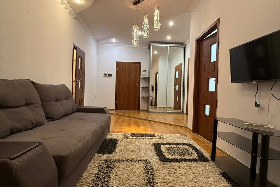 Сдаётся 2-комнатная квартира, 42 м²