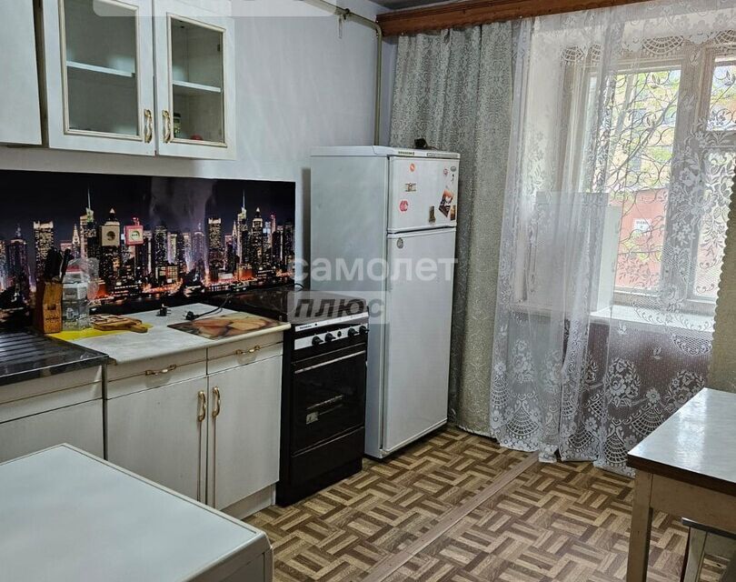 Сдаётся 1-комнатная квартира, 39.5 м²