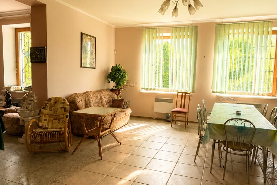 Продаётся 2-этажный дом, 243.3 м²