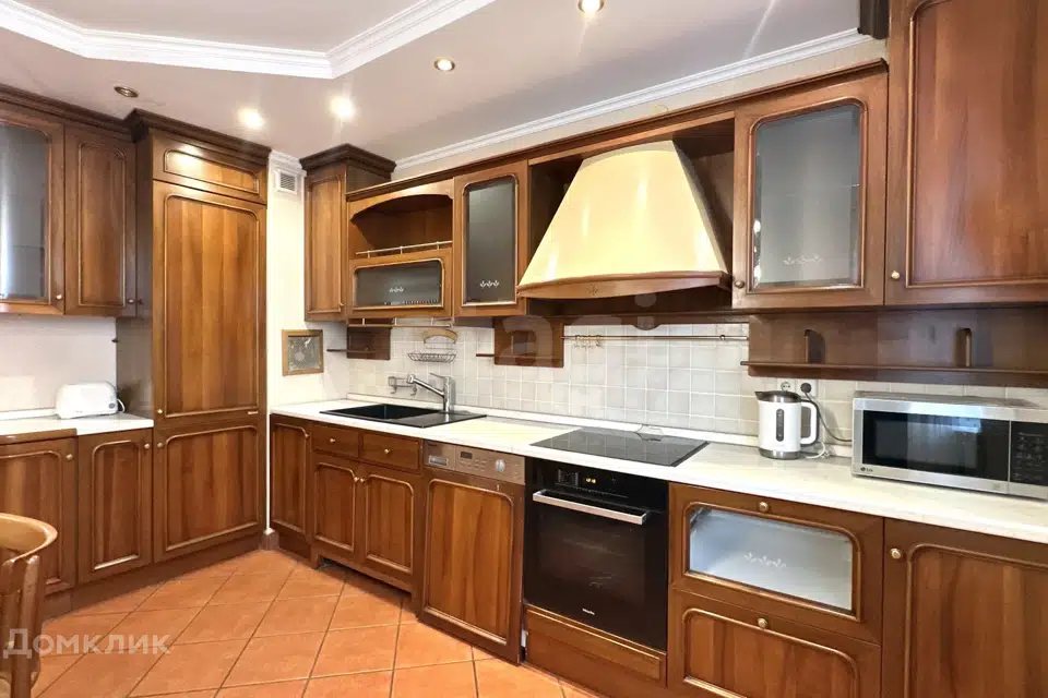 Продаётся 4-комнатная квартира, 89.5 м²