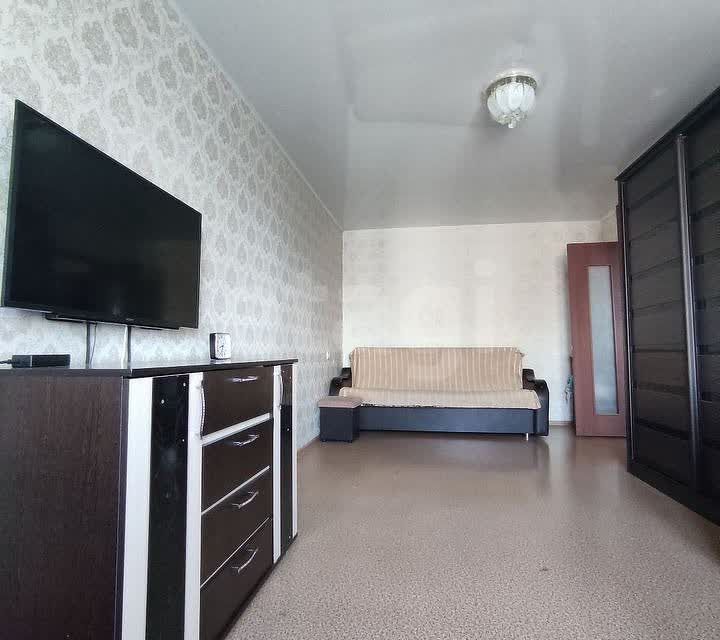 Продаётся 1-комнатная квартира, 36.6 м²