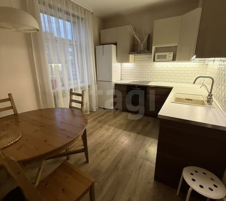 Сдаётся 3-комнатная квартира, 84 м²