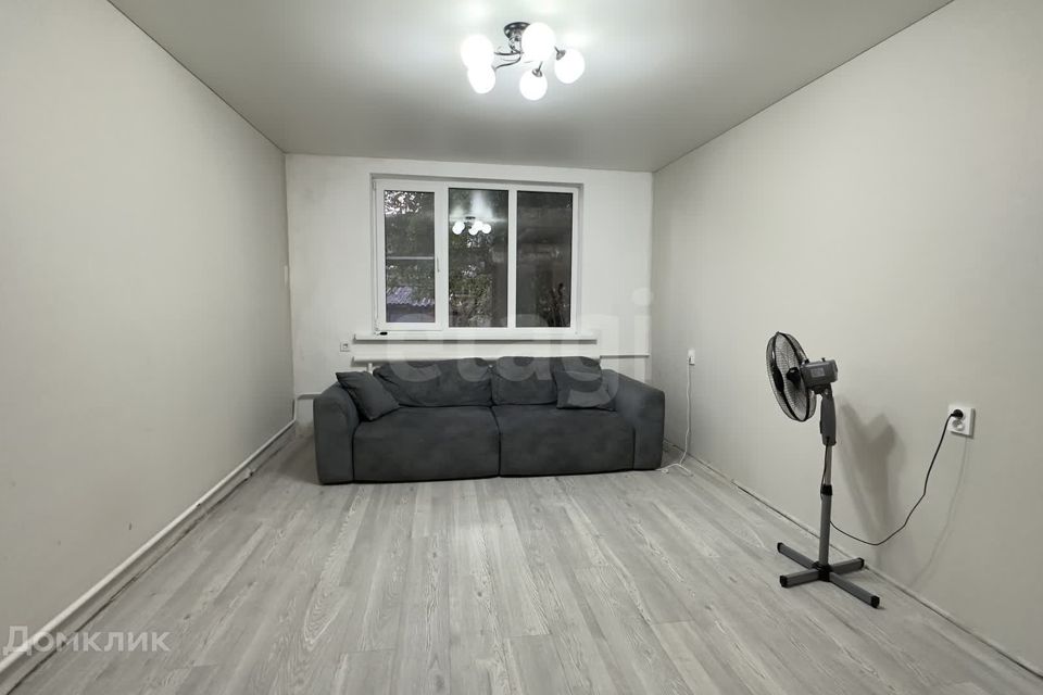 Продаётся 2-комнатная квартира, 59.4 м²