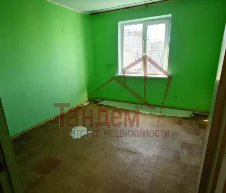 Продаётся 4-комнатная квартира, 82 м²