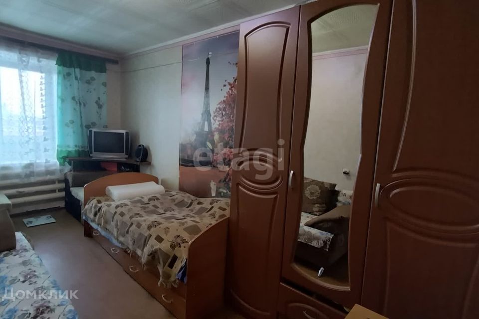 Продаётся 3-комнатная квартира, 57.3 м²