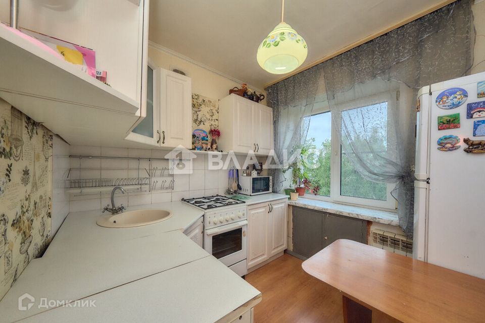 Продаётся 2-комнатная квартира, 42.8 м²