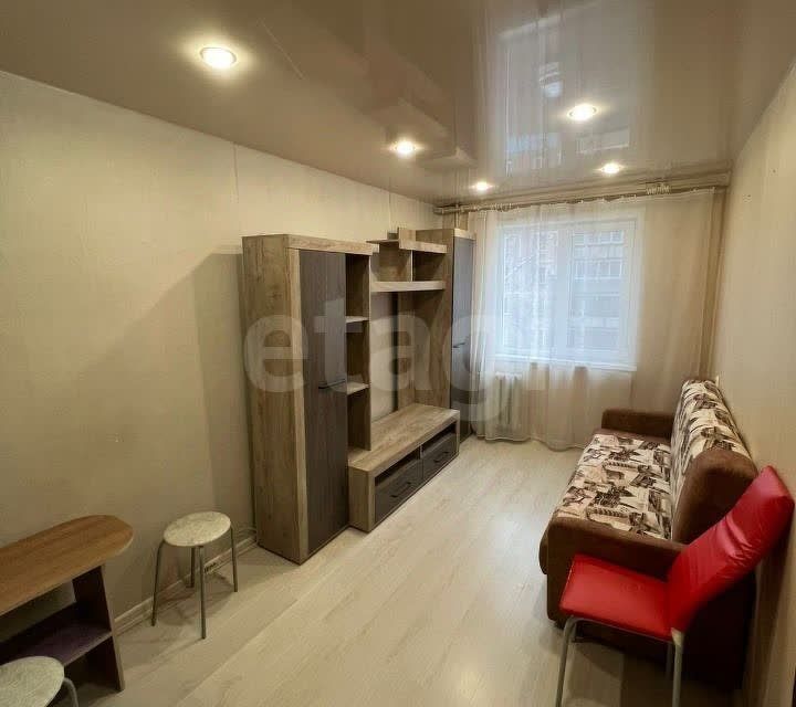 Продаётся комната в 4-комн. квартире, 10.4 м²