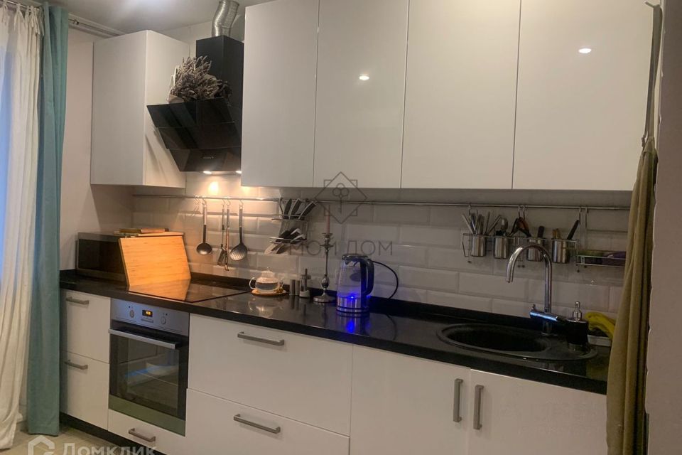 Продаётся 3-комнатная квартира, 72 м²