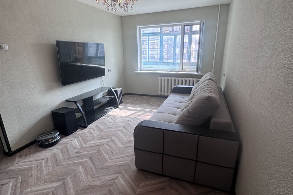 Продаётся 1-комнатная квартира, 33 м²